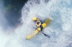 库里焦点对战，德罗巴与40激战雄鹿分钟，赛场激情引爆